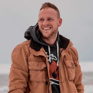 Meet your Posher, Tyler